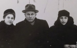 Борис Александрович Метлин с дочерью Риммой и сыном брата Глеба - Юрой 
